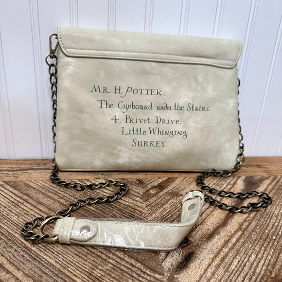 Harry Potter Envelope Clutch Purse - Picture 3 of 5